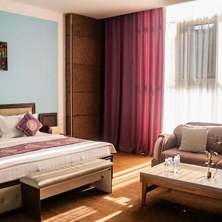 Hotel Shumon ドゥシャンベ エクステリア 写真